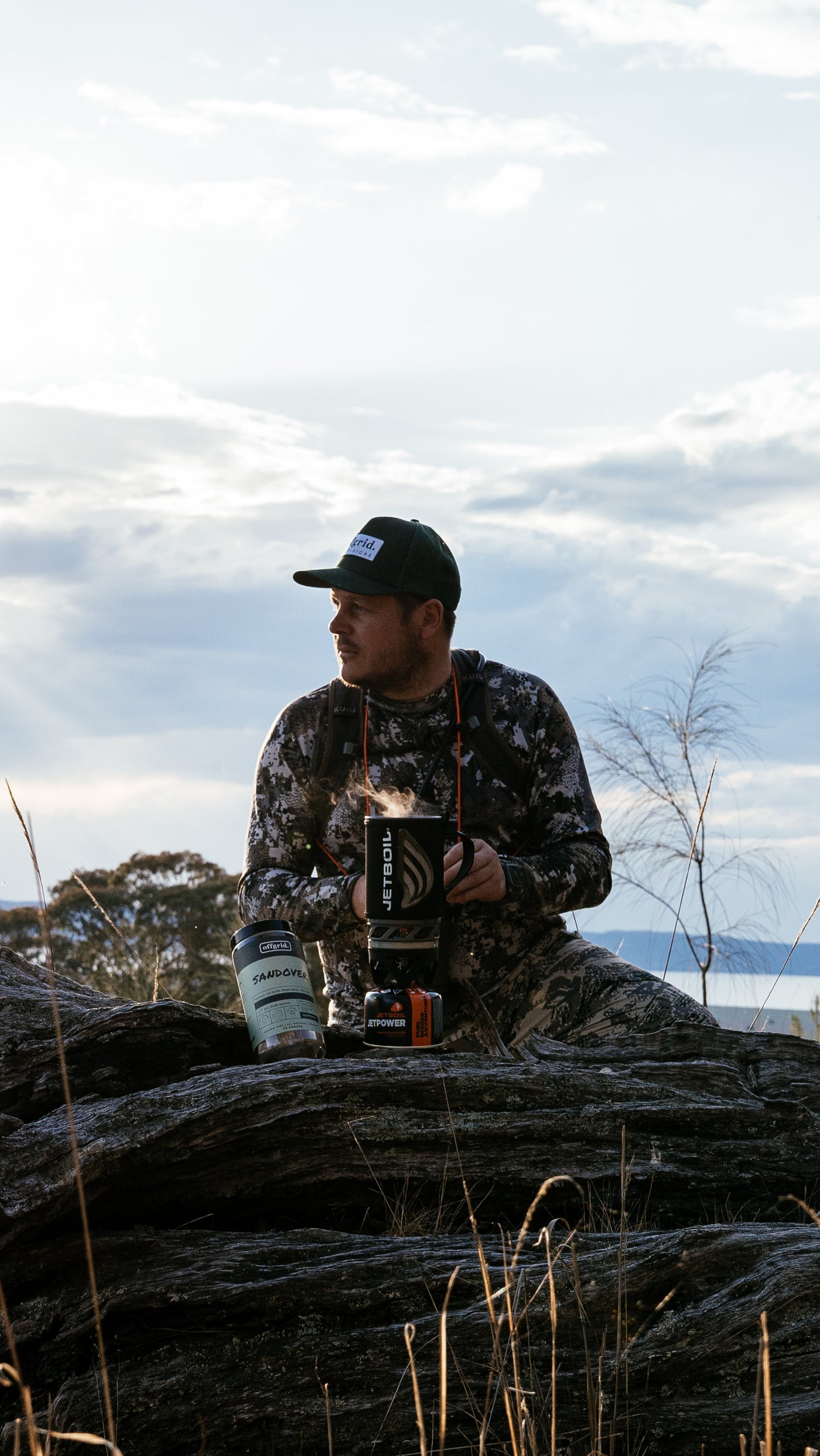 Offgrid forest green snapback trucker